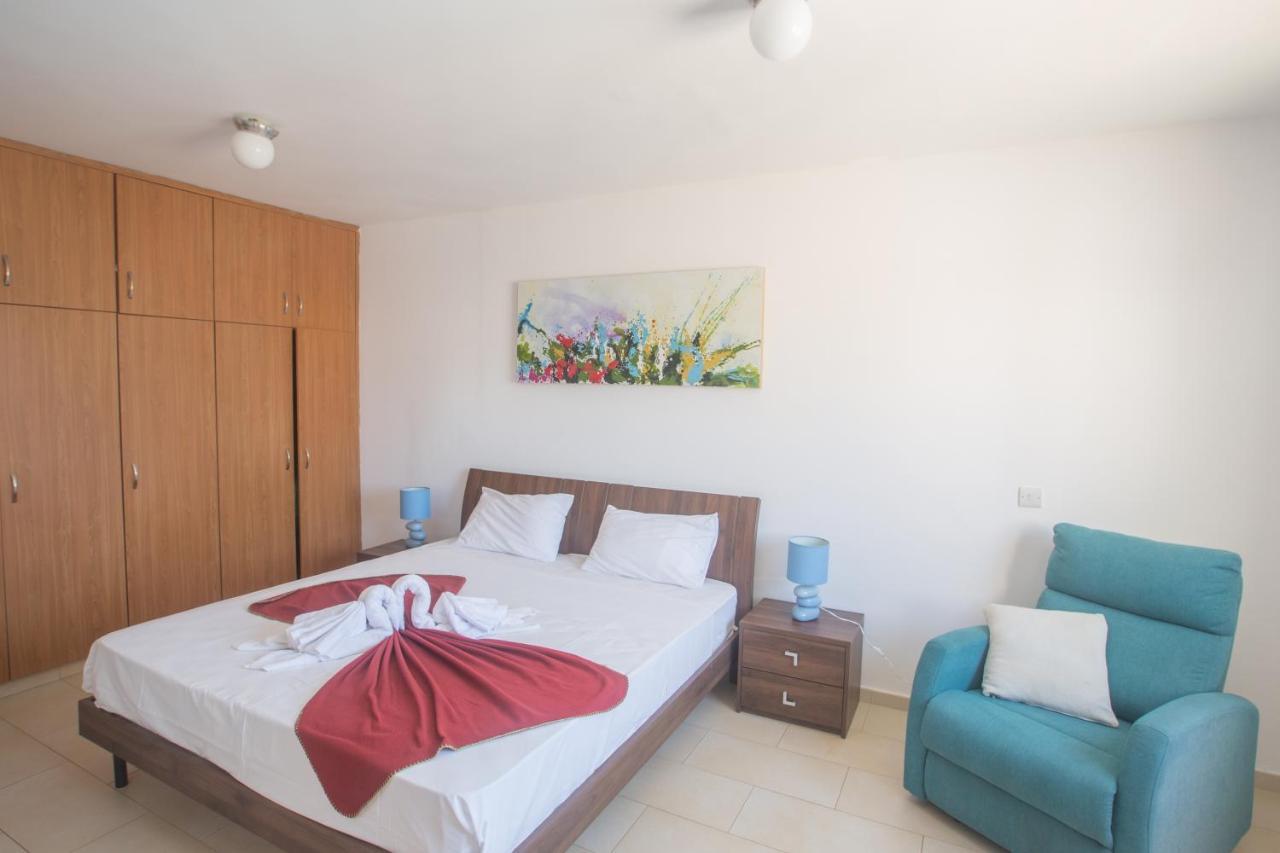 Napiana Apartments Ajia Napa Zewnętrze zdjęcie
