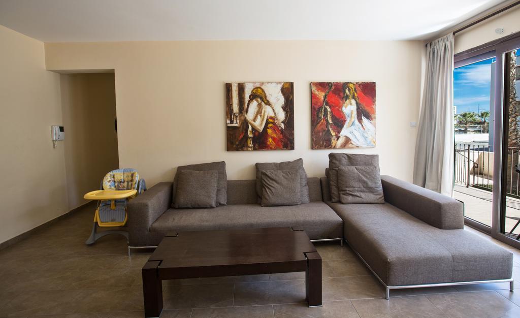 Napiana Apartments Ajia Napa Pokój zdjęcie