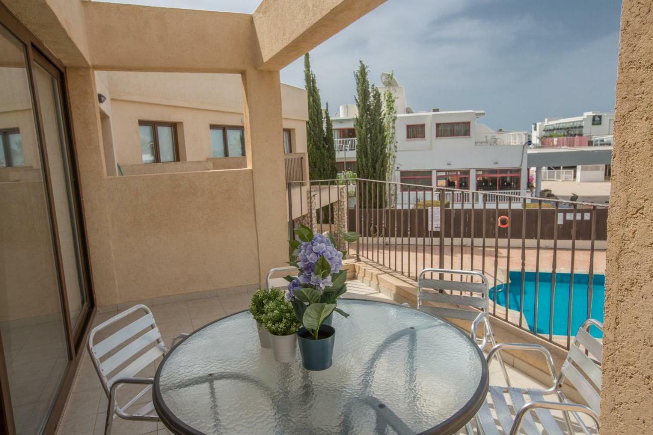 Napiana Apartments Ajia Napa Zewnętrze zdjęcie